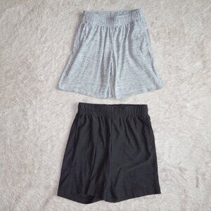 Set of 2 Boys Size S (6-7) Old Navy Active Breathe On Shorts, Gray and Black